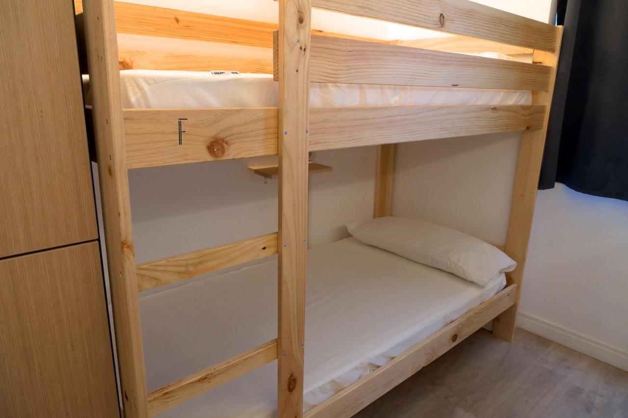Guitar Hostel Bilbao Ngoại thất bức ảnh