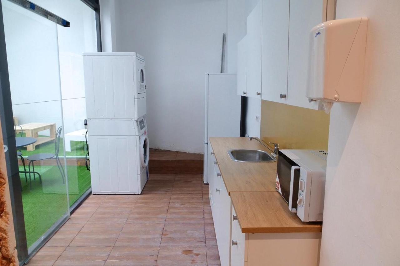 Guitar Hostel Bilbao Ngoại thất bức ảnh
