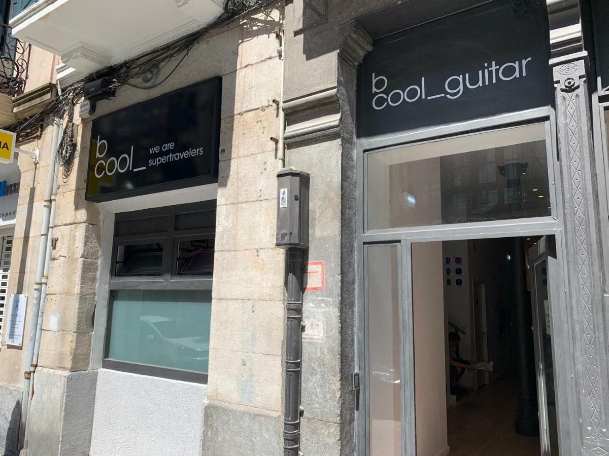 Guitar Hostel Bilbao Ngoại thất bức ảnh
